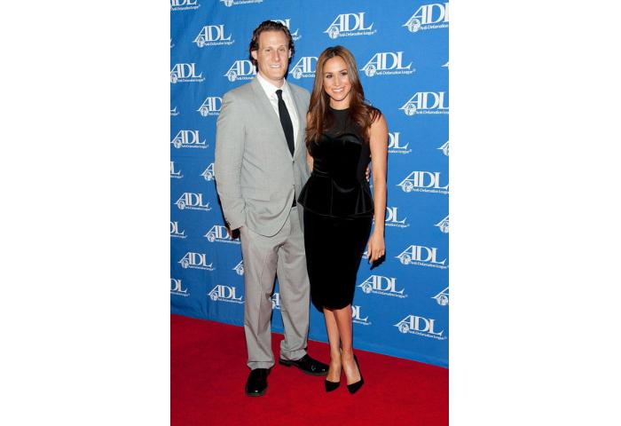 Pangeran Harry Dan Pasangannya